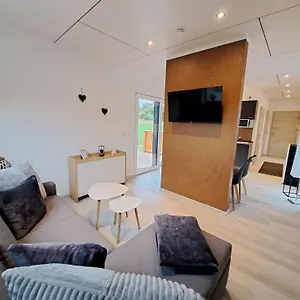 - Fimo Haus Nagel